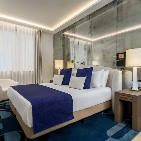 מלון Mate Collection Filippo, Rome-fontana Di Trevi 4*