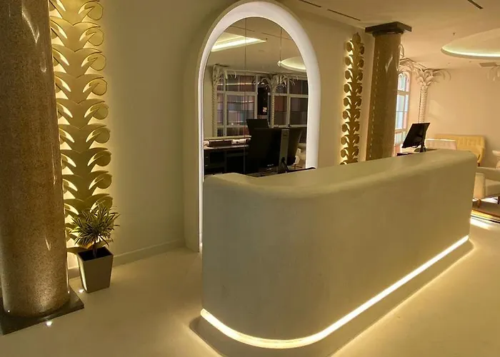 Mate Collection Filippo, Rome-fontana Di Trevi